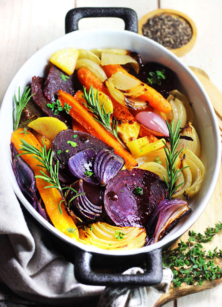 Teglia di carote, cipolle, barbabietola e patate - Cucina ...