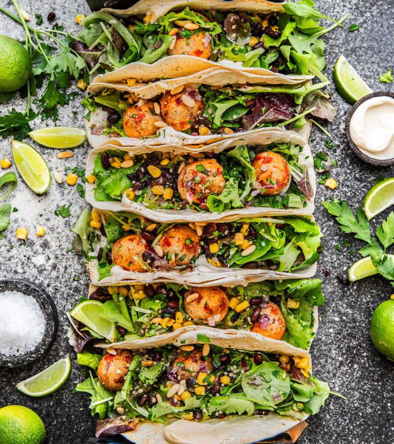 Tacos vegan di ceci con polpettine di peperoni