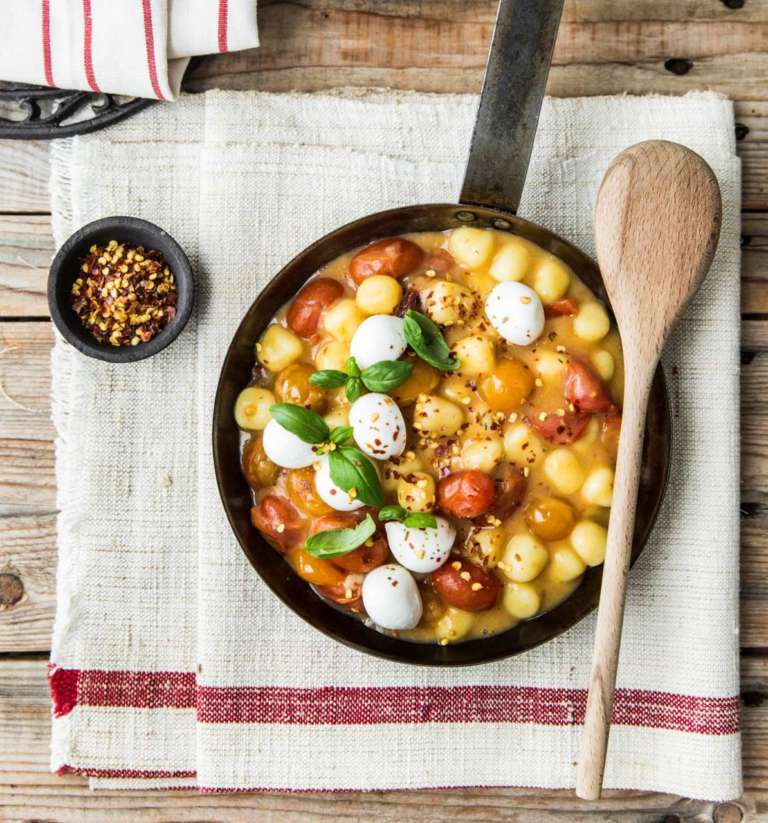 Gnocchi one-pot ai due pomodorini